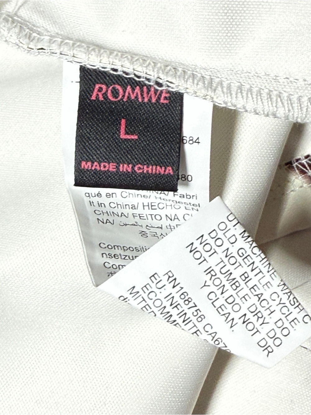 ROMWE Shorts - Picture 3 of 4
